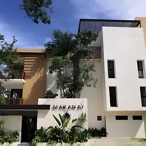 Loft increíble king size Alberca infinita,Gym en medio de la selva Сasa de vacaciones